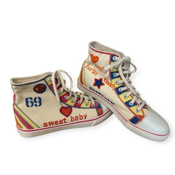 Super Rare Sugar High Top Sneaker I Love Soshy Furby Teddy Super Star Women Sz 8 - Picture 1 of 9